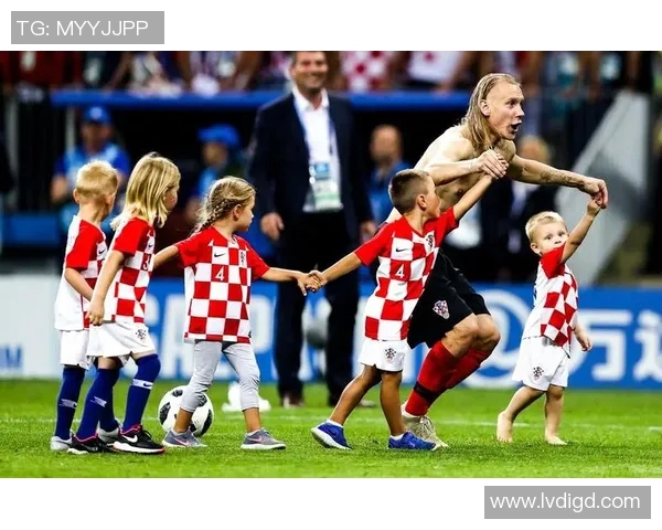 热血绿茵场球星同款足球手环点燃激情青春梦想