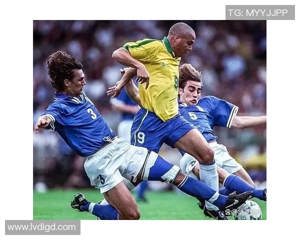 足球世界探秘谁是真正的2号球星他的传奇与辉煌故事 足球世界探秘谁是真正的2号球星他的传奇与辉煌故事