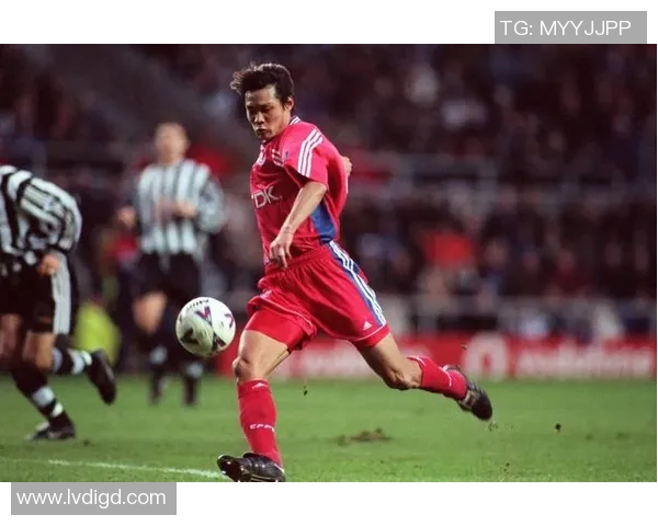 足球明星排名揭秘:全球最顶尖球员实力对比与星数分析 足球明星排名揭秘:全球最顶尖球员实力对比与星数分析