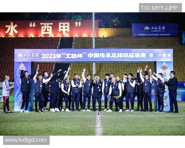 中国十大足球球星效力俱乐部盘点 各队表现与明星球员深度分析 中国十大足球球星效力俱乐部盘点 各队表现与明星球员深度分析