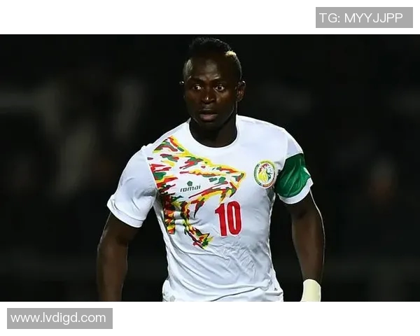 非洲足球巨星盘点：从埃托奥到马内，他们的传奇故事与成就